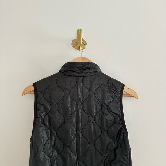 J. Crew Primaloft Filled Quilted Zip Up Puffer Vest Black XS - Picture 9 of 9